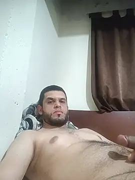 James21990 Webcamshow