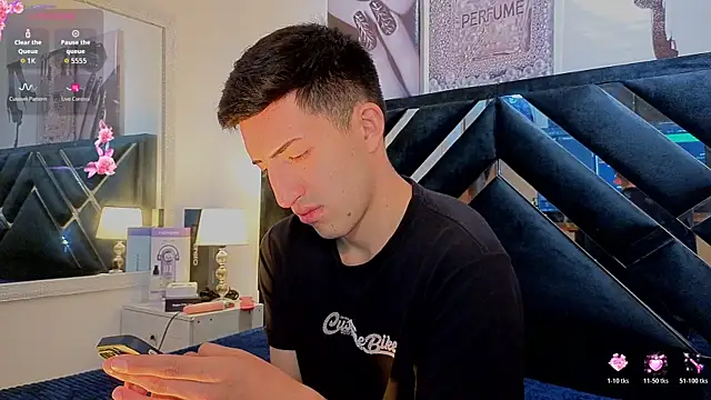 Вебкам-шоу Un_Sluttyy