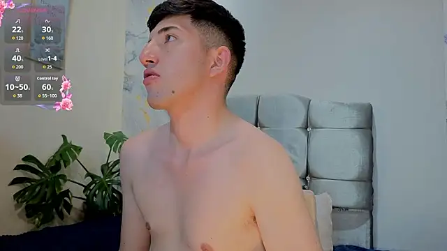 Un_Sluttyy's Webcam Show