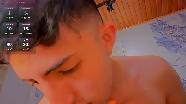 Show modela Un_Sluttyy na web-kameri