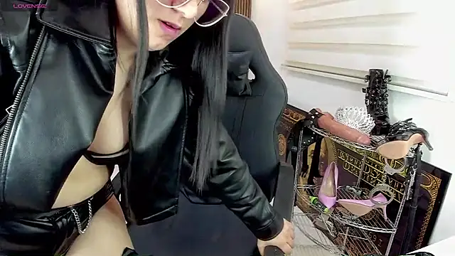 Chat XXX ao vivo de queen_findom1