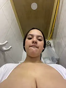 XXX chat uživo modela CelesteJones1