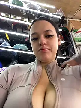 Chat +18 de CelesteJones1 ao vivo