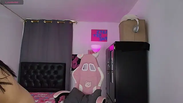 TOOKIOG_'s Live Chat Room