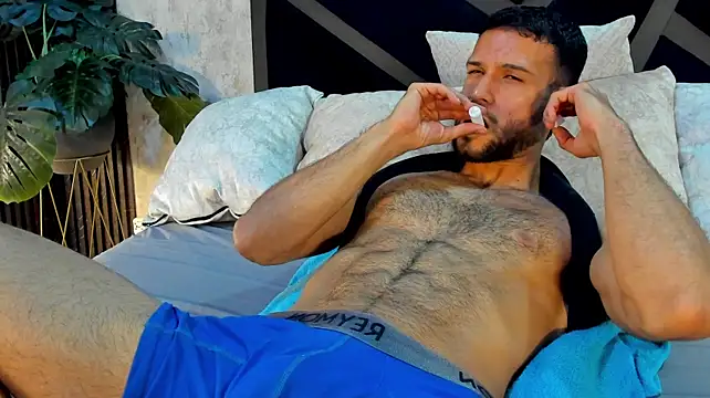 عرض كام Jacob_Benelli