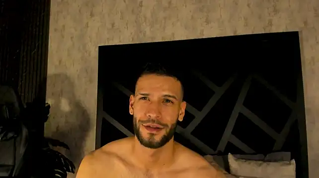 Jacob_Benelli Show Webcam