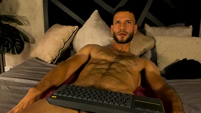 Jacob_Benelli Pertunjukan Webcam