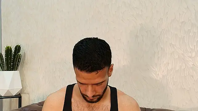 Jacob_Benelli Show in webcam
