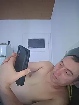 TirelessLot3 Webcam-Show