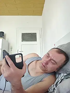 Chat XXX en directo de TirelessLot3