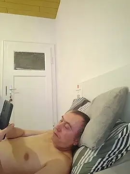 TirelessLot3 Webcam show