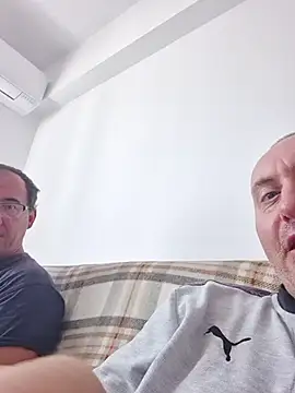 TirelessLot3 Webcam-Show