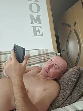 TirelessLot3 webcam show