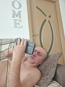 TirelessLot3 – webcam-show