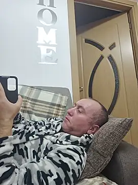 TirelessLot3 Webcam-Show