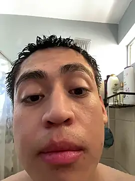VirginBoyCock Show in webcam