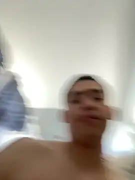 VirginBoyCock Adlı Modelin Web Kamerası Şovu