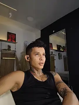 โชว์เว็บแคมของ strong_dick7in