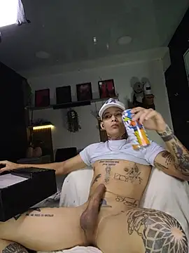 strong_dick7in Webcamshow