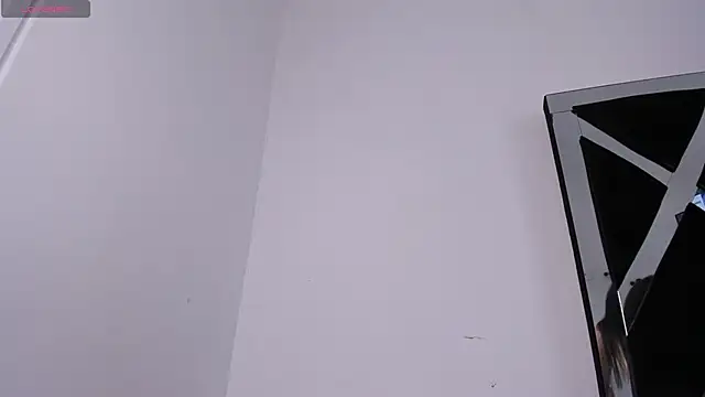 Anniewine_'s Live Chat Room
