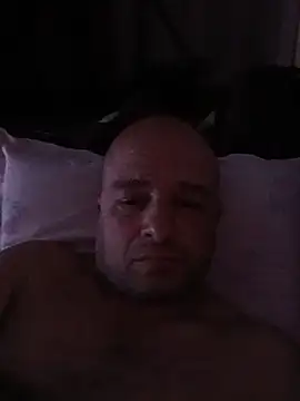 Show modela Askosex111 na web-kameri