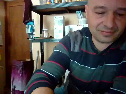 Show modela Askosex111 na web-kameri