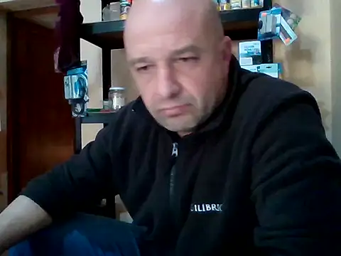 Show modela Askosex111 na web-kameri