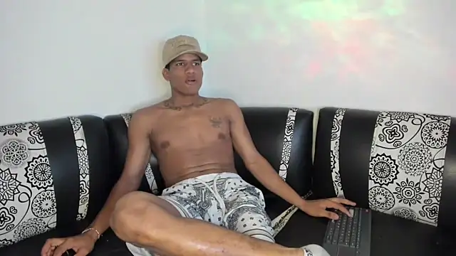 Živý XXX chat JUANBIGCOCK21CM