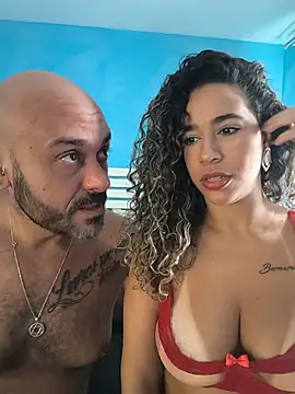 הופעת וובקאם של vivianeleoa