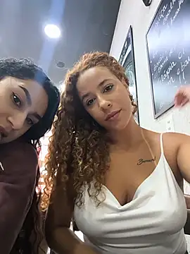 vivianeleoa's Webcam Show