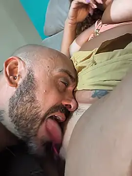 vivianeleoa Pertunjukan Webcam