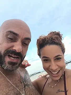 vivianeleoa Adlı Modelin Web Kamerası Şovu