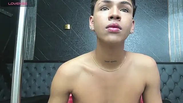 Timmy_Kiing_n Webbikameraesitys