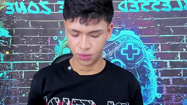 Timmy_Kiing_ 网络视讯表演