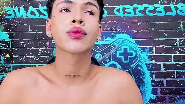 Timmy_Kiing_ Show Webcam