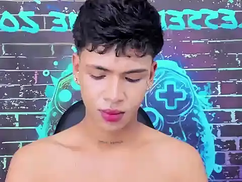 Timmy_Kiing_ Adlı Modelin Web Kamerası Şovu