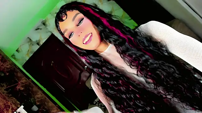 Lana-Foxxxn Webbikameraesitys