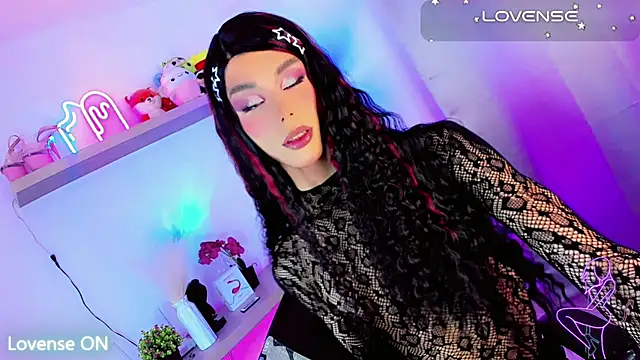 Pokazy przed kamerką – Lana-Foxxx