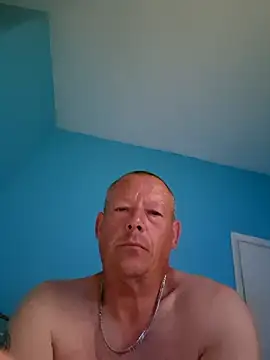 Tyson120 webkamerás műsora