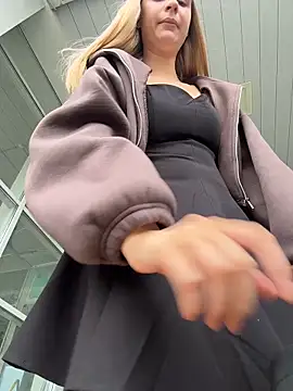 SashaCattのライブXXXチャット