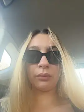Czat XXX na żywo – SashaCatt