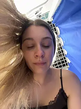 Webkamerová show SashaCatt