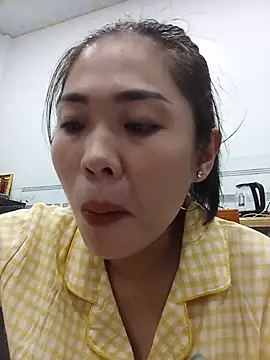 ห้องแชทสดของ -Arabella-