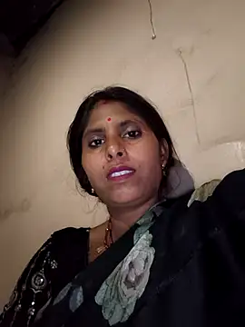 Maya_mohni's Live XXX Chat