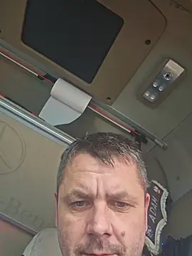 Show modela adas- na web-kameri