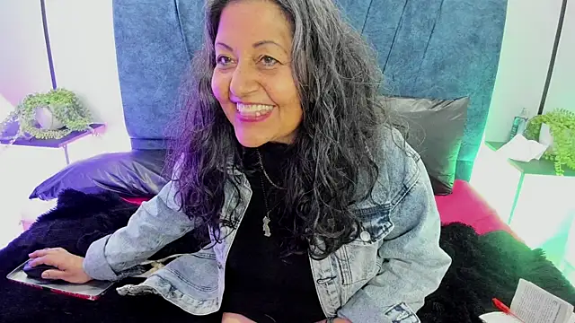 Webkamerová show Victoriaa_Anderson