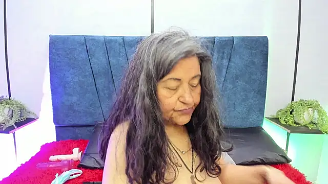 Victoriaa_Andersonのウェブカメラショー