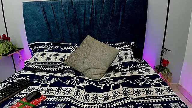 Victoriaa_Anderson's Webcam Show