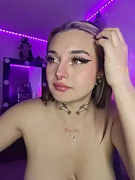 Ema_goddessn Live XXX chat