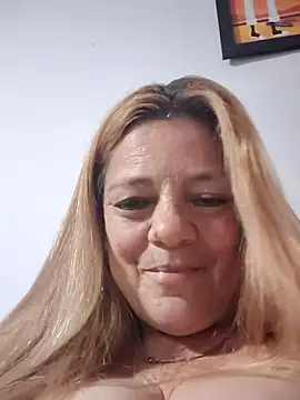 karlaanqui1's Live XXX Chat